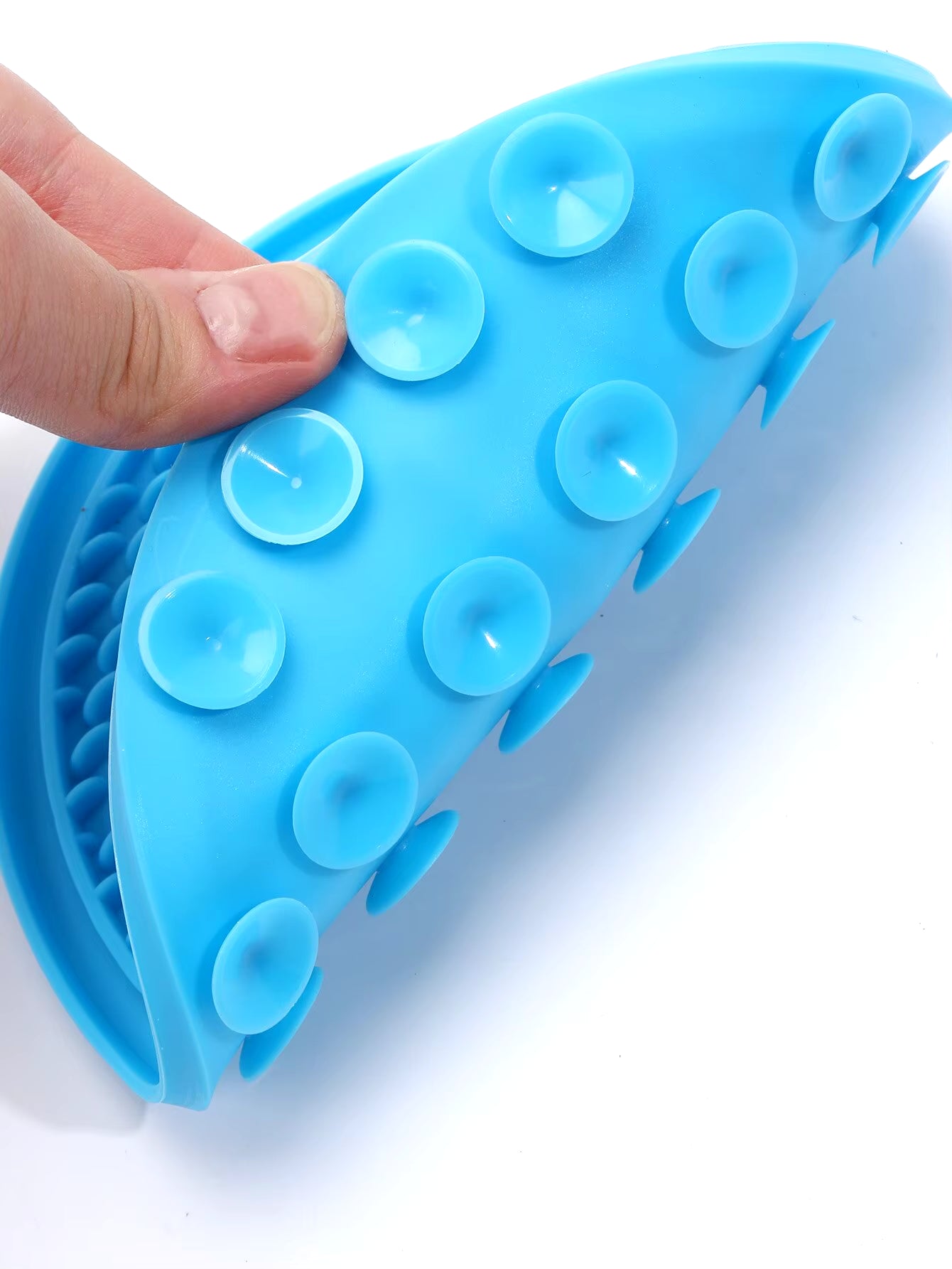 Silicone Dog Licking Mat with Suction Cups – Slow Feeder Pad for Pets